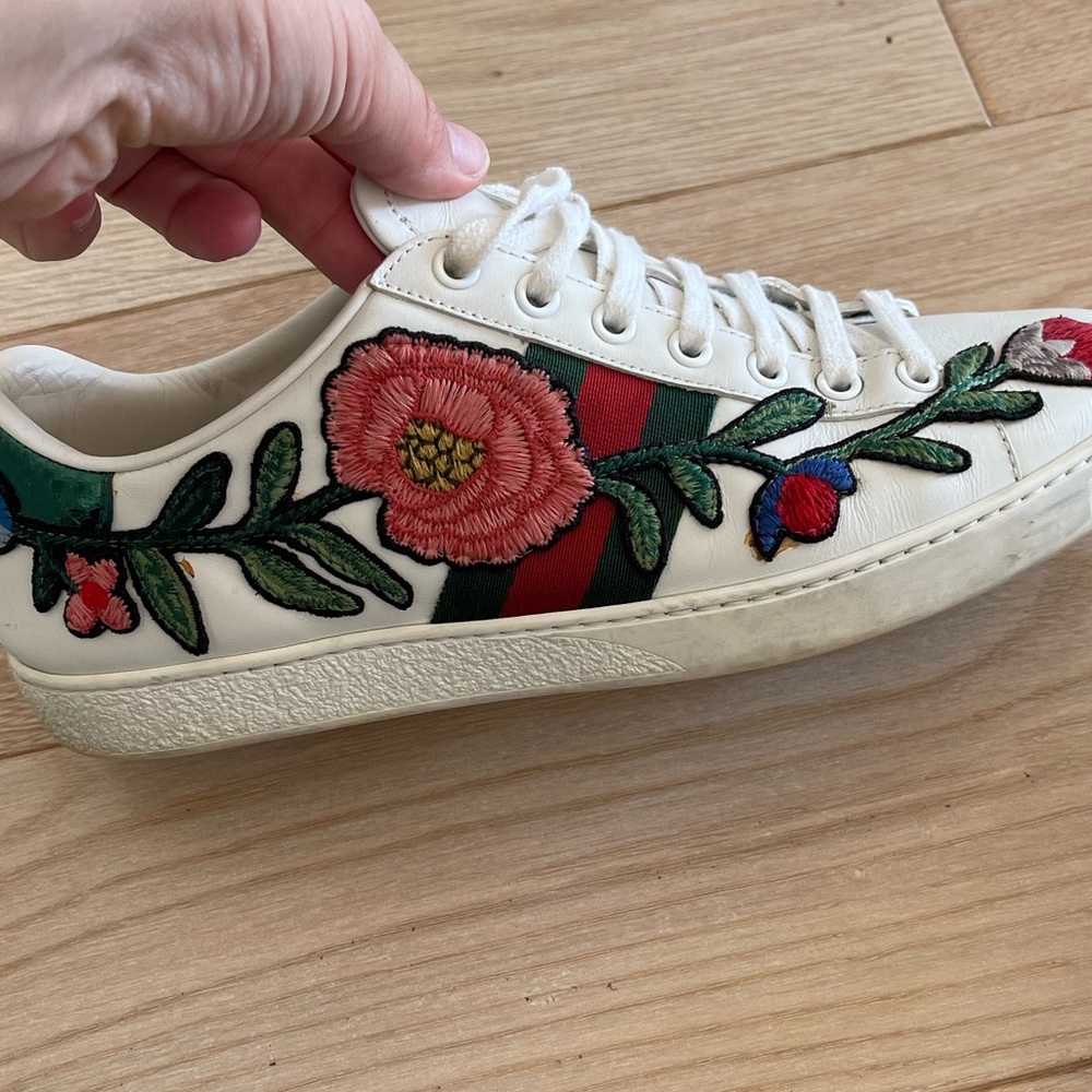 Gucci floral sneakers